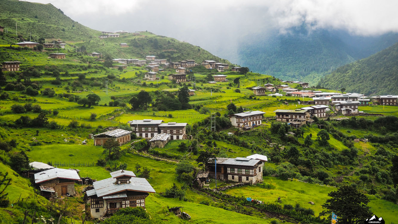 Laya village