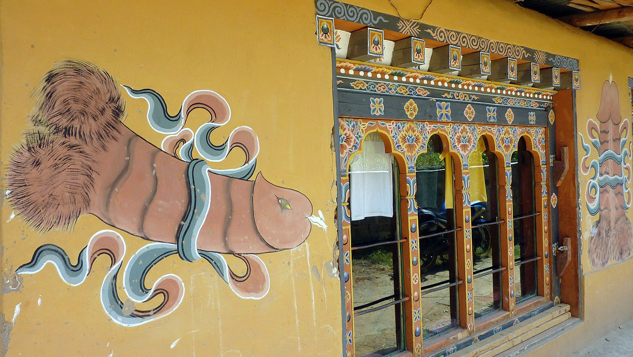 Phallus paintings 0