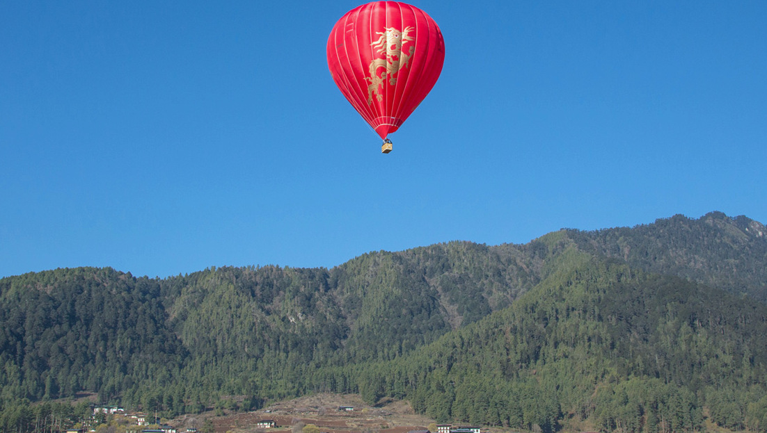 Hot air balloning in Bhutan