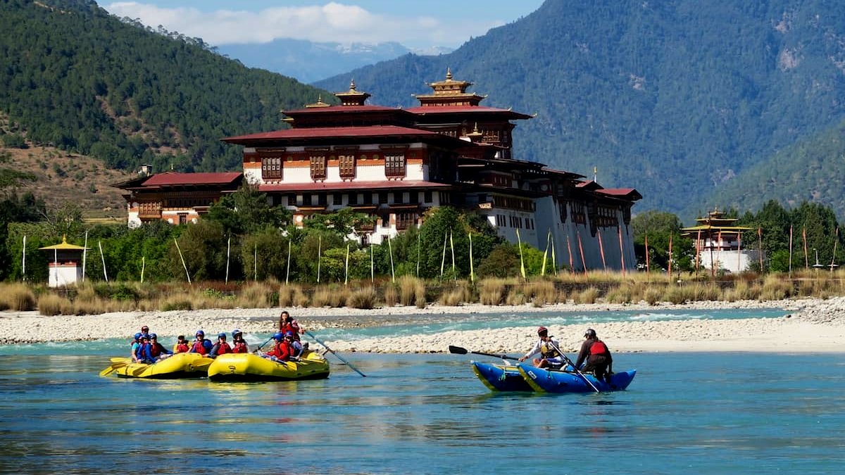 Rafting in po chhu
