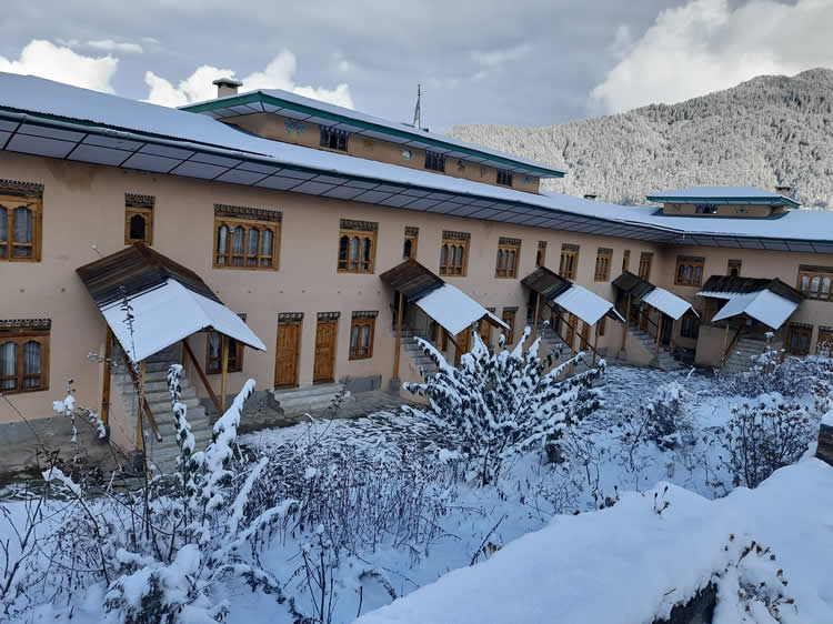 Phobjikha resort 0